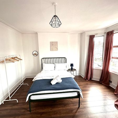 Charming, Renovated Residence In Willesden Green Londres Extérieur photo